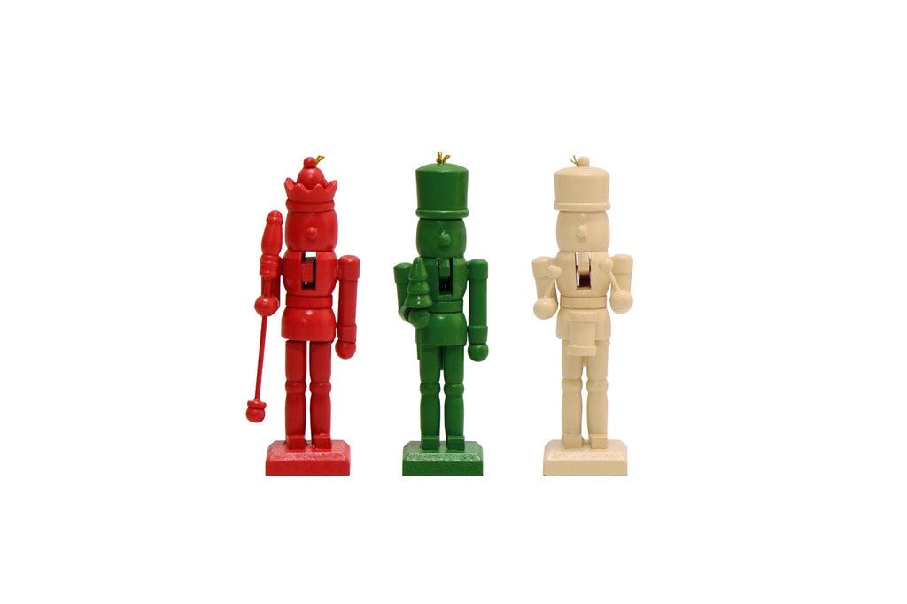 JGO3 CASCANUECES 13CM MULTIC